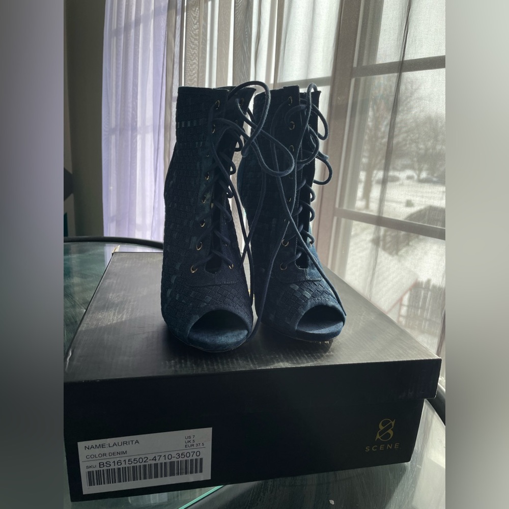 Denim, classy heel